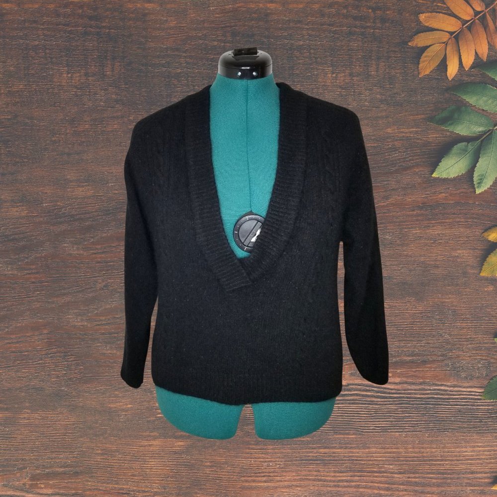 De Rotchild Black Silk-Angora Blend Sweater, Large